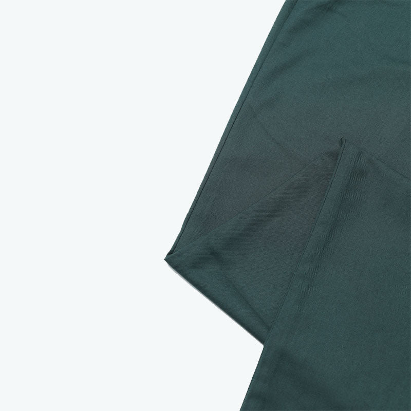 Bottle Green Straight Fit Pant โ Stylish, Comfortable, and Versatile for Men