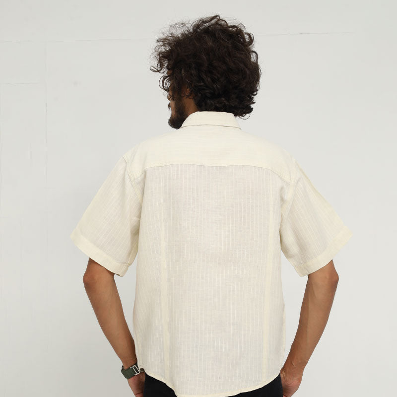Men’s Casual Off-White Cotton Shirt – Short Sleeves by Cotton Weaves
