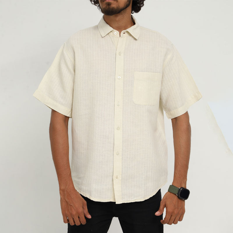 Men’s Casual Off-White Cotton Shirt – Short Sleeves by Cotton Weaves